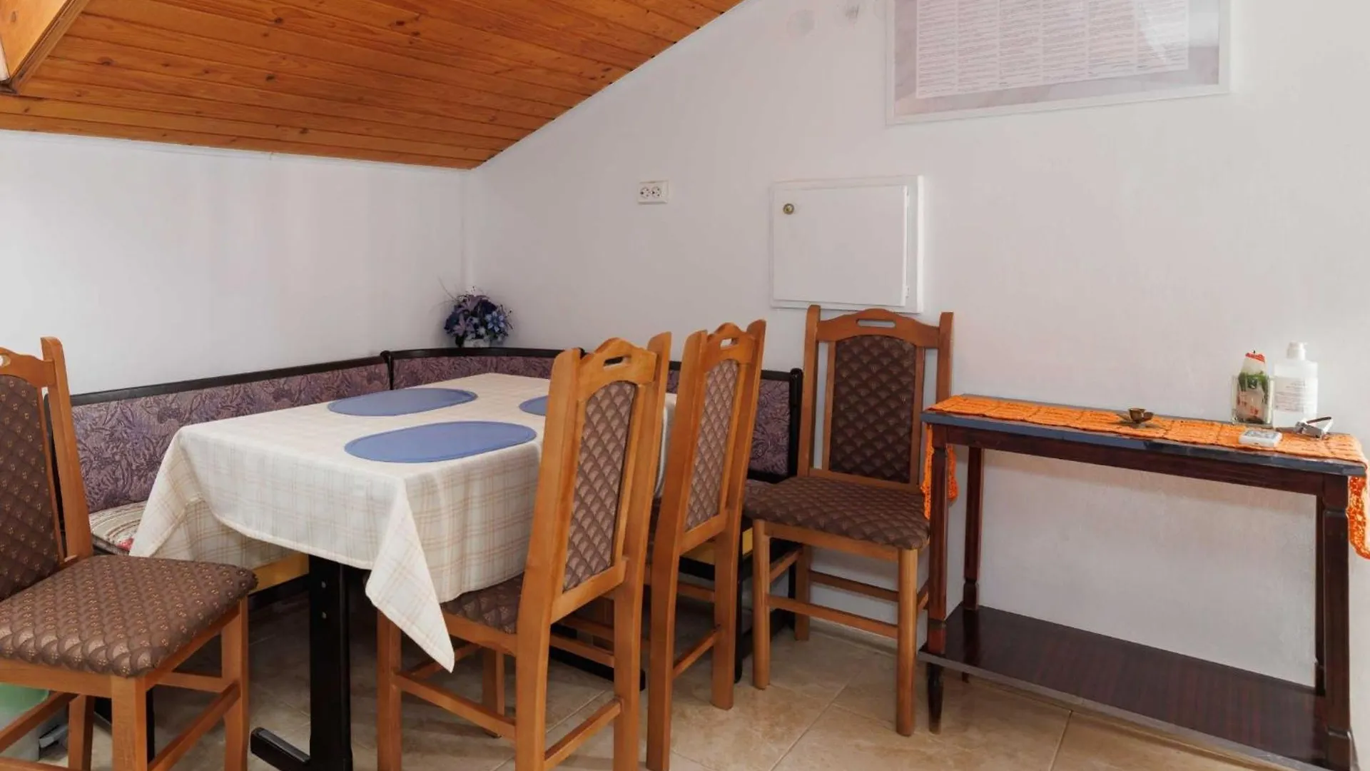 Classic And Trendy Apartment With Terrace Krk Town Croatia
